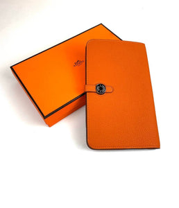 Hermès orange Dogon Duo wallet