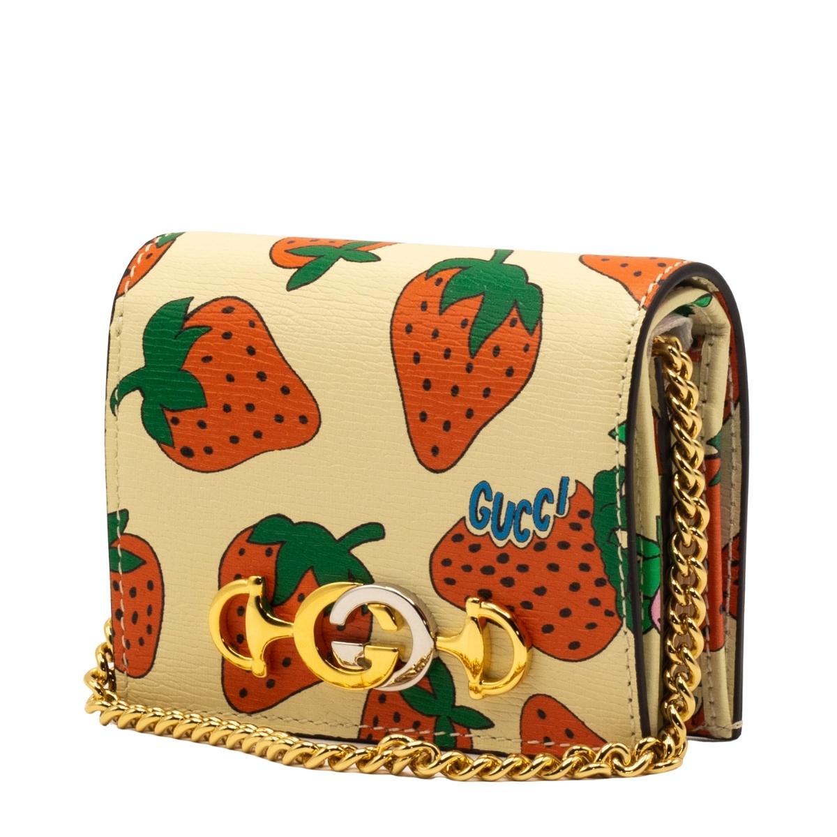 Zumi Wallet purse Strawberry print