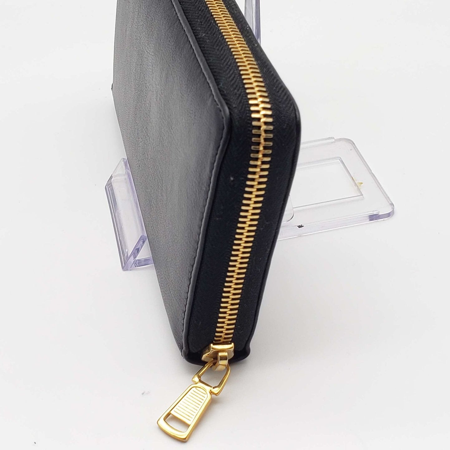 YSL Yves Saint Laurent Zippy Black Wallet